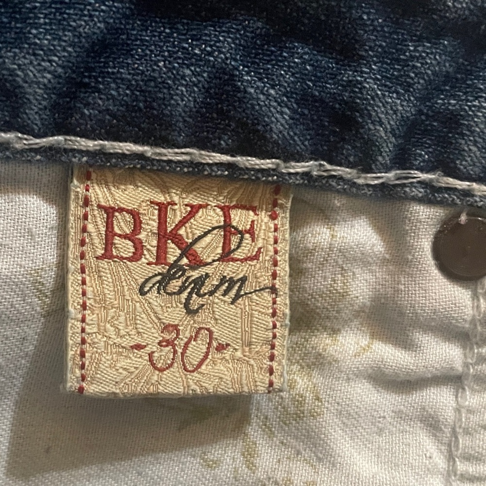 BKE Light Blue Stella Jean Shorts Low Rise Distressed Size 30 Waist - Picture 7 of 13